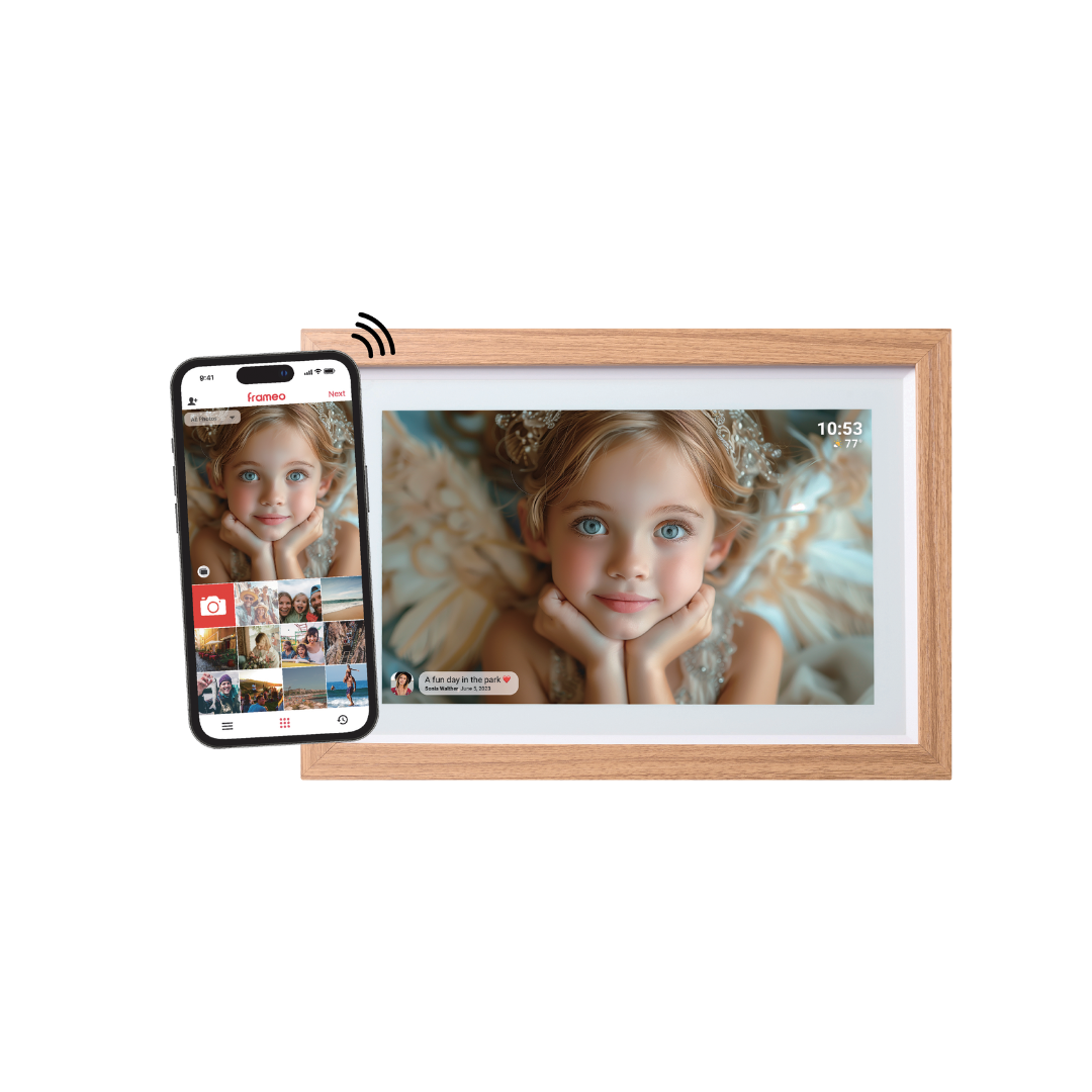 Momnt 10.1" Frameo Digital Photo Frame - Natural Wood