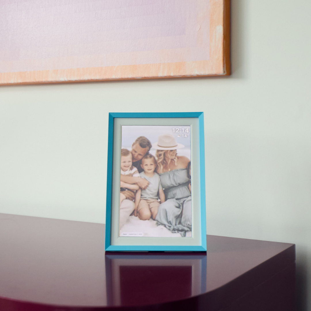 Momnt 10.1&quot; Frameo Digital Photo Frame - Interchangeable Frames