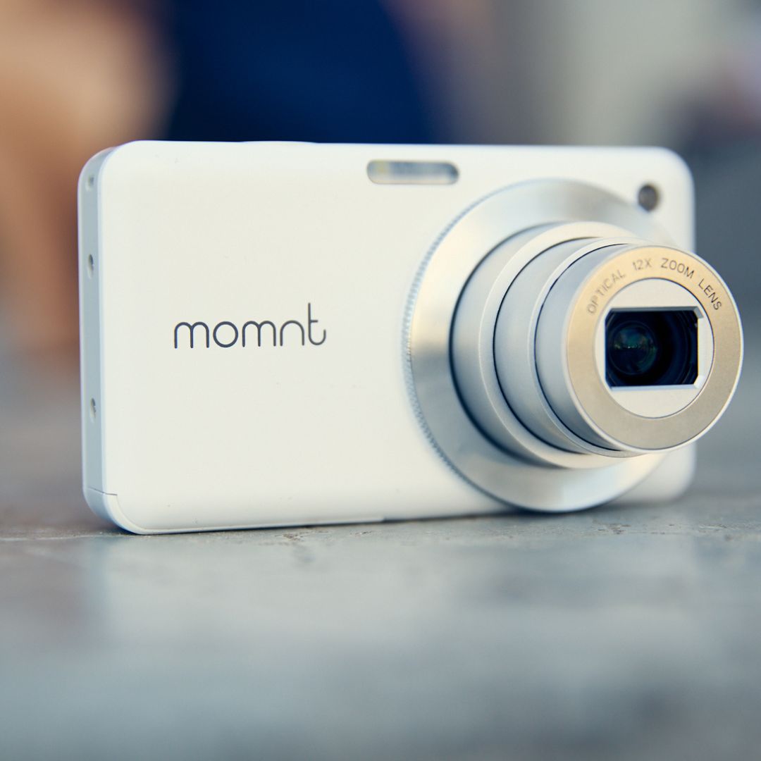 Momnt 6x Optical Zoom Camera