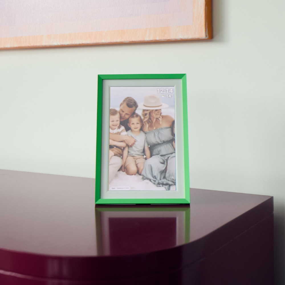 Momnt 10.1&quot; Frameo Digital Photo Frame - Interchangeable Frames