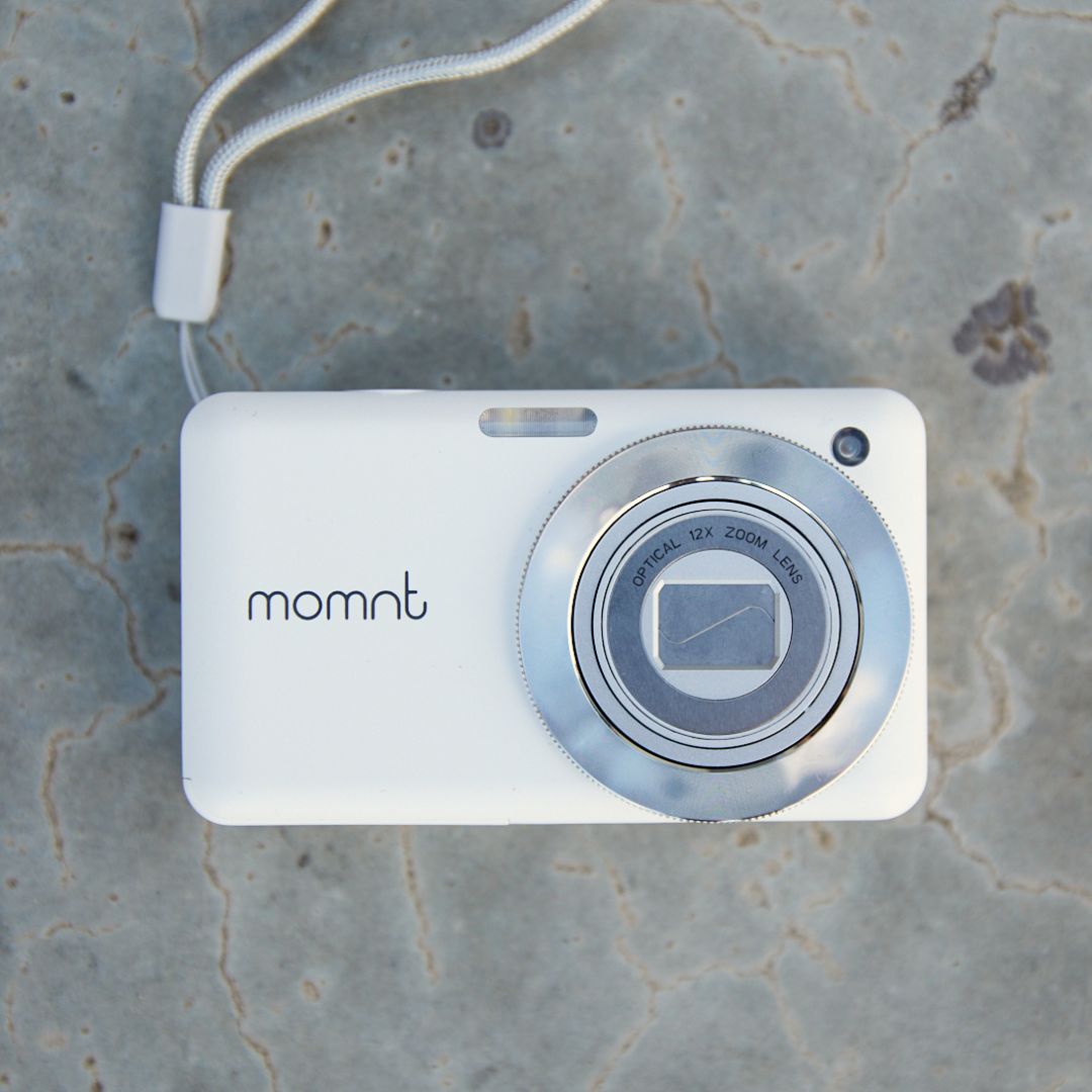 Momnt 6x Optical Zoom Camera